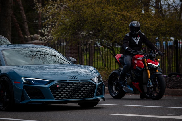 automobile et moto