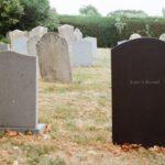 Pierres tombales uniques